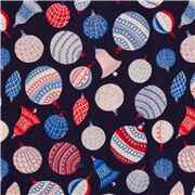 Tela negra con bolas de Navidad en rojo y azul