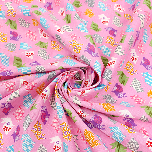 Silhouettes de lapins japonaises colorées avec des motifs 2