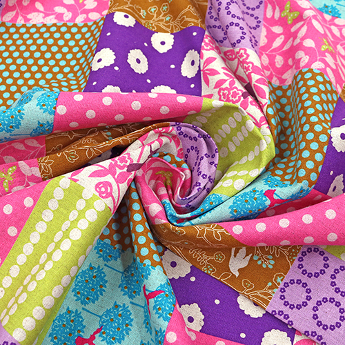 Geschichte Gemustertes Patchwork-Quadrate 2