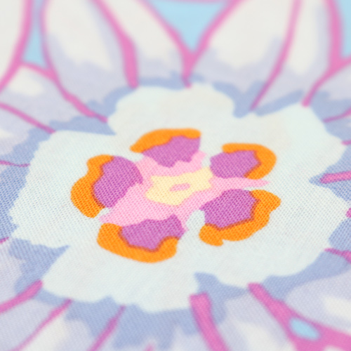 Potentilla Blue Kaffe Fassett Des Archives 5