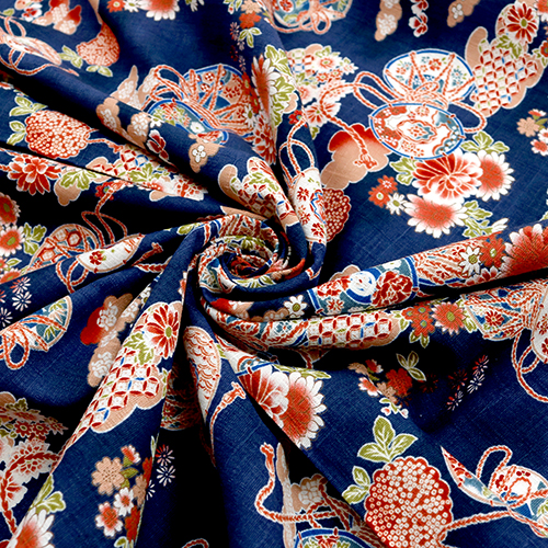 Traditionelle Tsuzumi-Trommeln Mit Blumenmuster 2