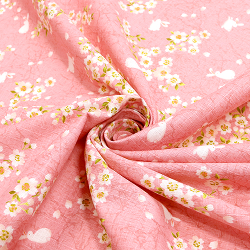 Usagi-Kaninchen auf Sakura-Kirschblütenzweig 2