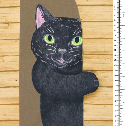 Chats Regardant � Travers La Porte Avec Panneau Marron 1