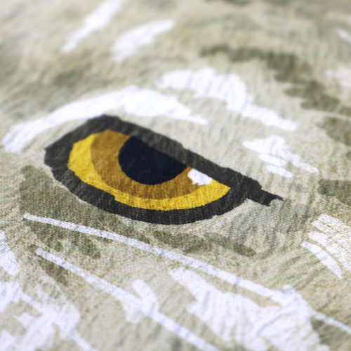 Gatos Maru Acurrucados Sobre Panel De Madera 5