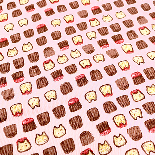 Mini Pastelería de Canelé con Gatos en Filas 5