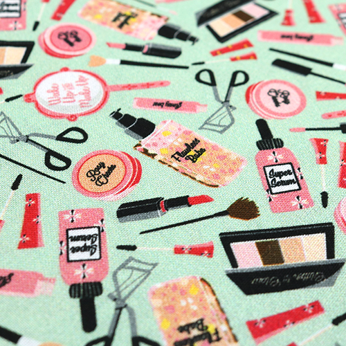 Fashionista Doodads Make-Up 5