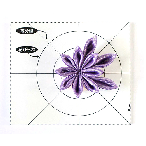 Langes Kazanshi-Tsumami-Dreifachblumen-Haarspangen-Bastelset Japanisches Handwerk 4