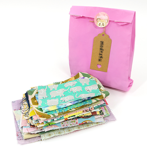 Rparer La Plante Sac de chutes de tissu - Motifs colors par Japanese Indie