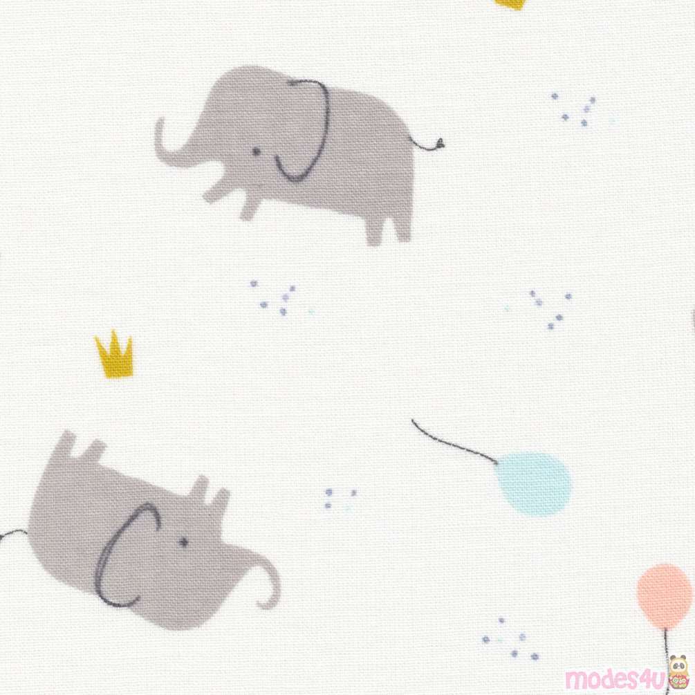 Cloud 9 organic cotton swaddle gauze fabric with elephants modeS4u