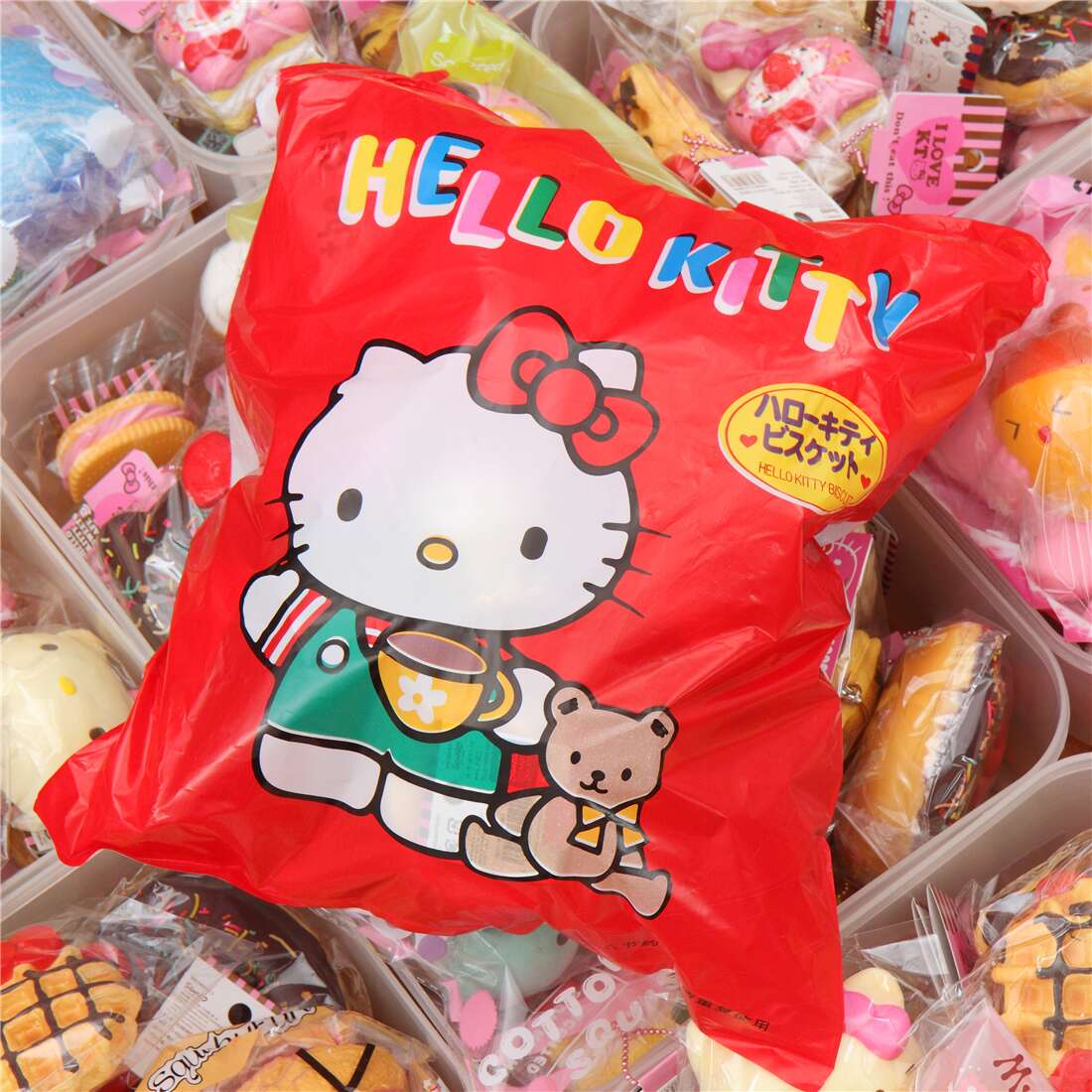 Huge Hello squishy bag by Hello Kitty - modeS4u