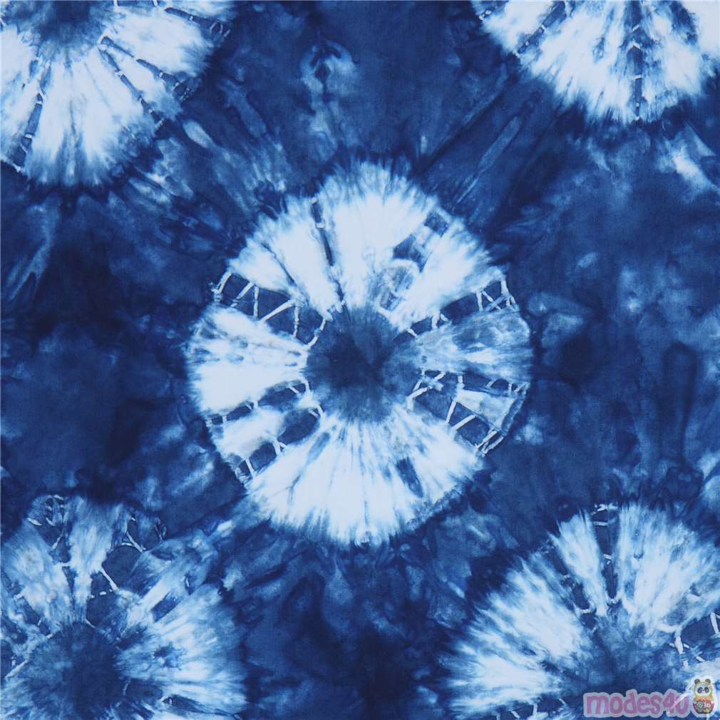 Tissu batik  Trans Pacific Textiles bleu  fonc  avec des 
