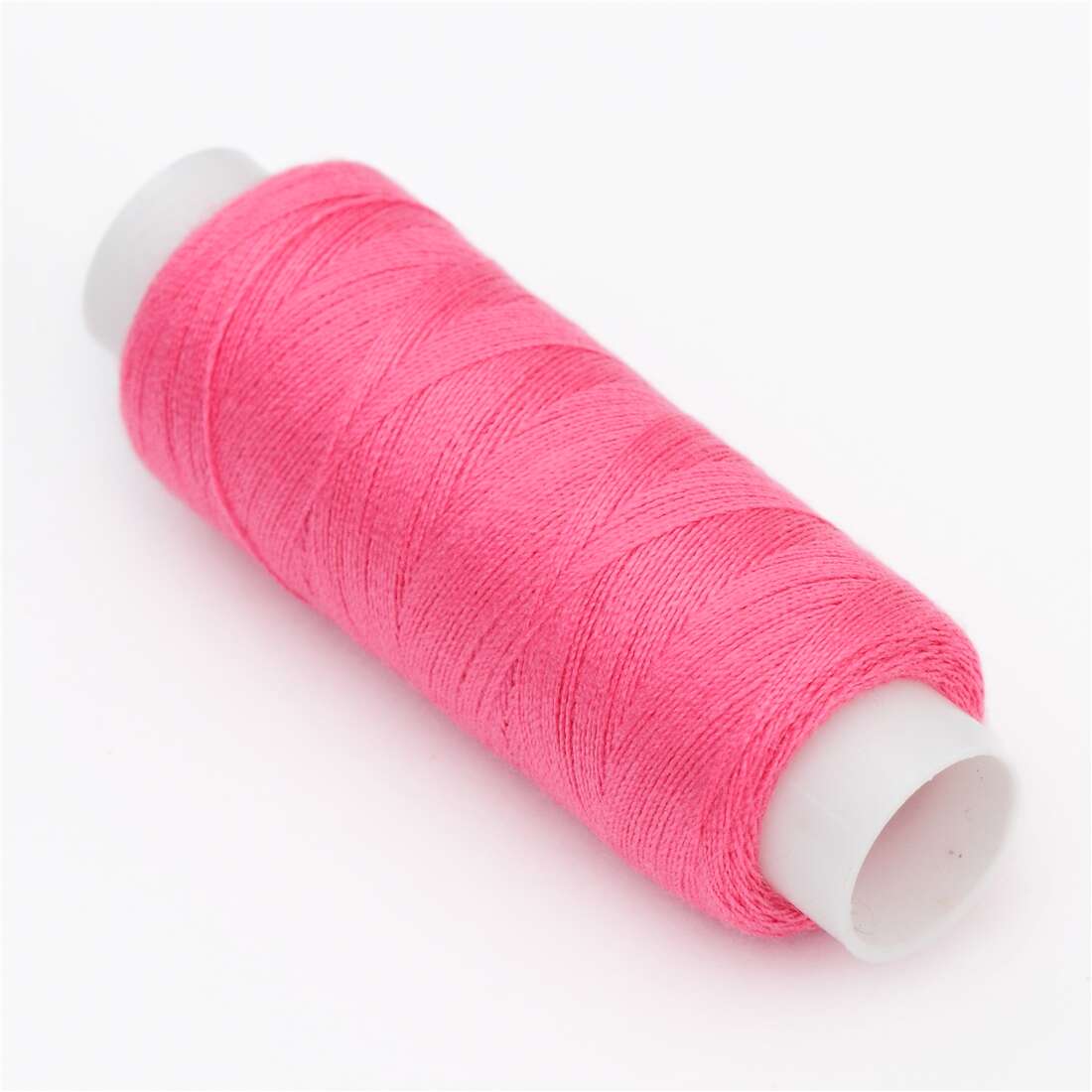 thread 43 in hot pink - modeS4u