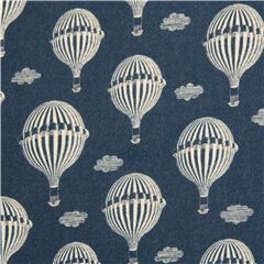 Tissu en coton la Parisienne bleu avec des montgolfires blanches Tissu par Michael Miller