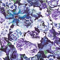 Tissu avec des fleurs de pivoines printanires violettes coupon (coupon)