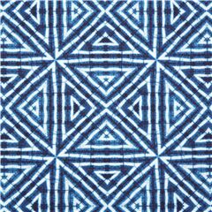 Tissu bleu avec des motifs gomtriques triangulaires symtriques Tissu par Michael Miller