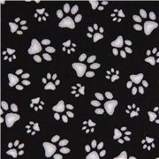 white fabric with dotted horses by Robert Kaufman USA - modeS4u