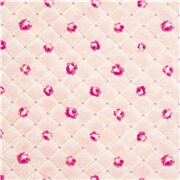 Tissu en coton rose points de treillis style couette avec des roses roses