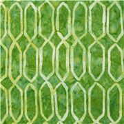 Inky Sarong Batik-Stil Baumwollstoff Polygon Island Ikat in Grün