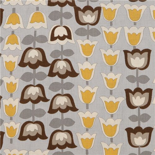 Tissu gris clair  fleurs jaunes A Ghastlies Kelp - coupon (112cm x 36cm)