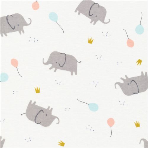Cloud 9 organic cotton swaddle gauze fabric with elephants modeS4u