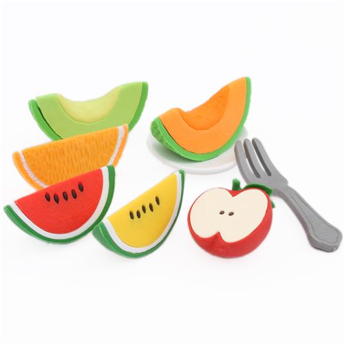 Ensemble de 8 gommes Iwako en forme de fruits coupés, importé du Japon