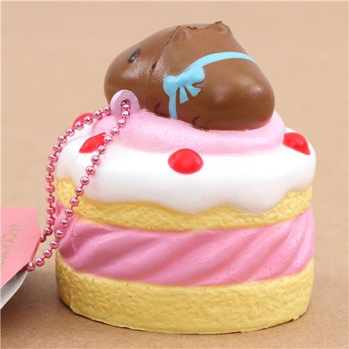 Kapibarasan yellow pink cake squishy charm 3