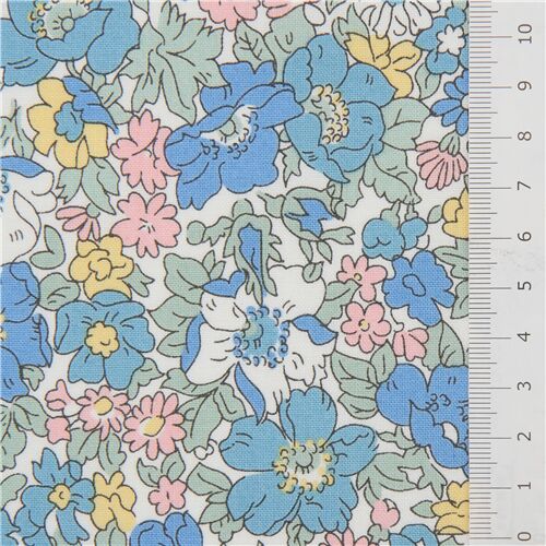 Chutes de tissu de (41 x 110 cm) - Tissu Liberty Fabrics avec pleins de fleurs de jardin entass�es 2