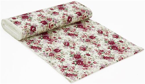 Stoffrest (50 x 108 cm) - Rosa und rote Rosen in Sträußen auf naturfarbenem Canvas-Stoff aus Japan 4