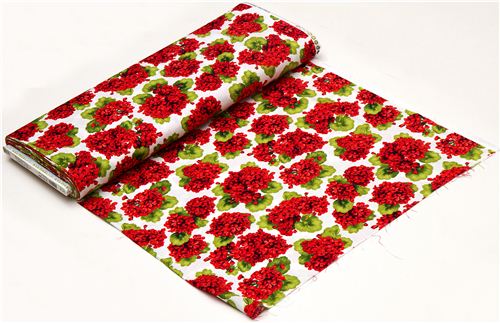 Robert Kaufman fabric with red flowers from the USA 3