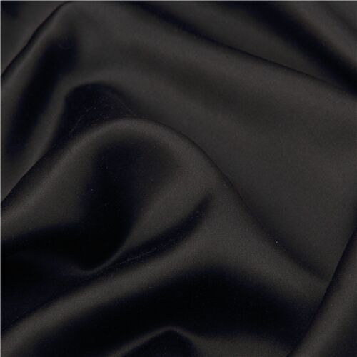Robert Kaufman tela de satn de color liso en negro Tela
