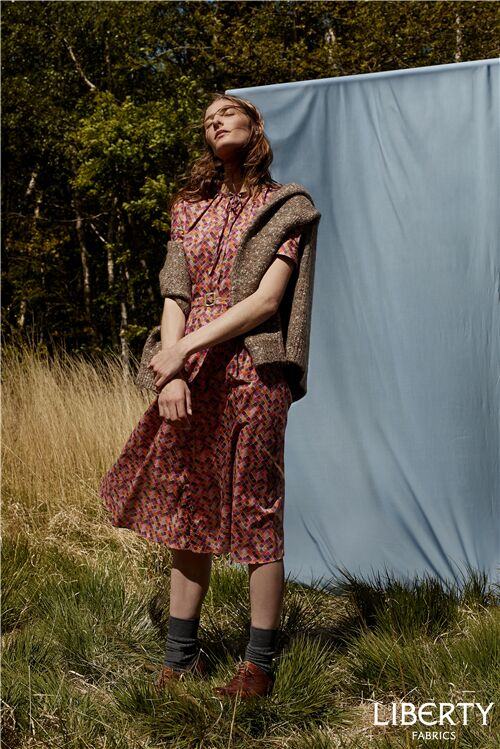 Patron de couture, robe Bella Tea Dress par Liberty Fabrics, taille 34 à 42 4