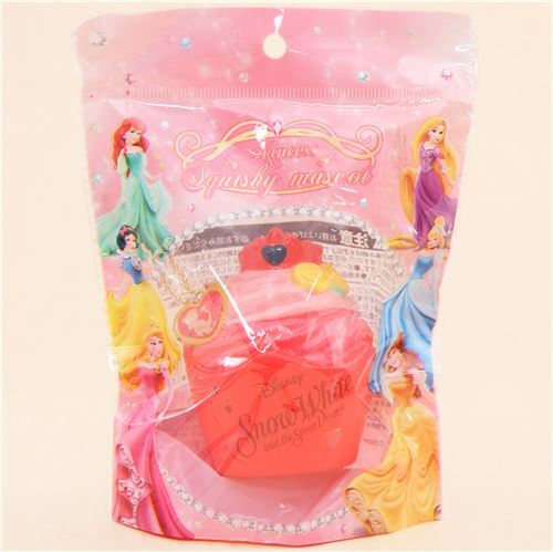 Snow White cupcake squishy 4