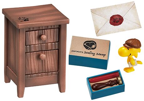 Vintage Writing Room De Re Ment Caja Sorpresa Con 8 Modelos Snoopy Escritorio Modess4u