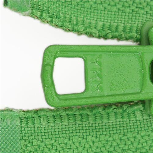 YKK 39cm green plastic zipper - modeS4u