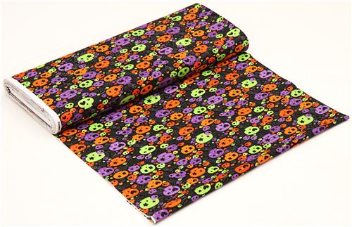 black Halloween skull fabric Timeless Treasures USA 3