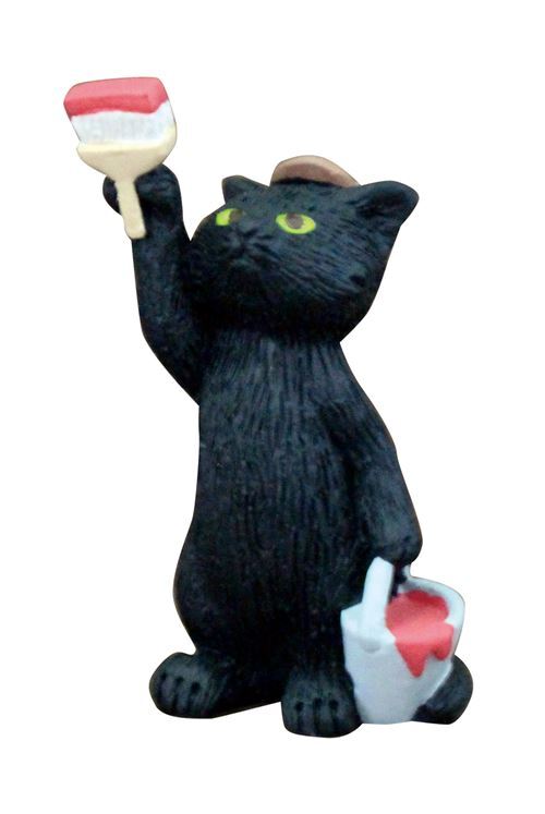 Figurine Chat Noir Avec Un Pinceau De Peinture Et Un Seau Importee Du Japon Modes4u