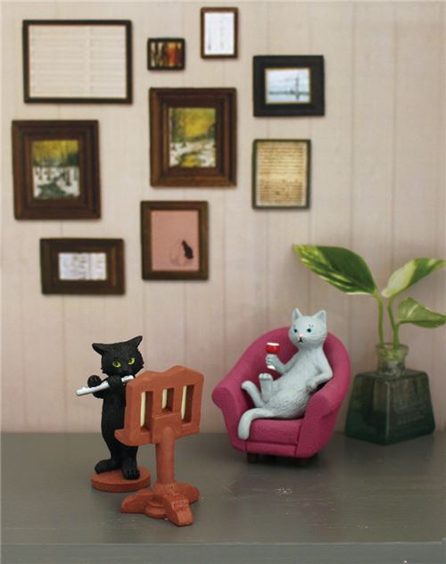 black cat with flute music instrument figurine from Japan modeS4u