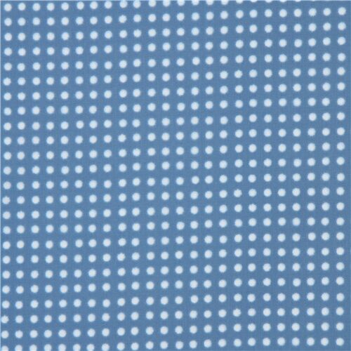 blue Robert Kaufman Shibori fabric with white dots - modeS4u
