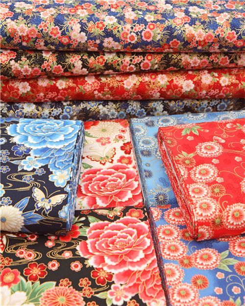 Remnant 30 cm - blue peony fabric by Robert Kaufman in black 7