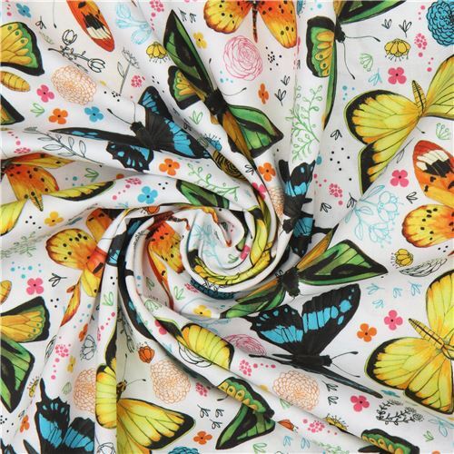 Fat Quarter (50 x 54 cm) - butterfly and flower fabric by Quilting Treasures 5