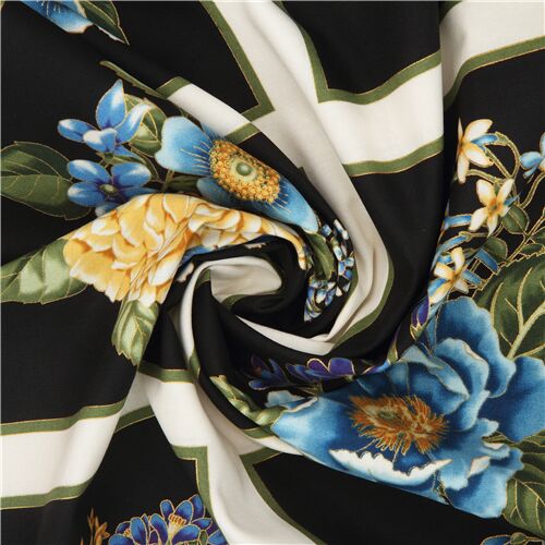 Faulty - Robert Kaufman metallic gold flower panel quilting fabric 4