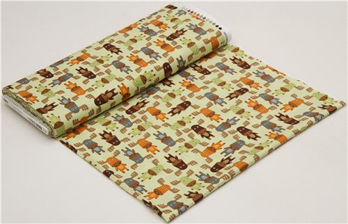cute light green moose fabric par Robert Kaufman 3