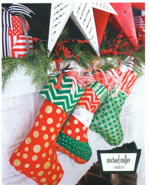 green Michael Miller fabric Confetti Border with small shiny gold dots 5