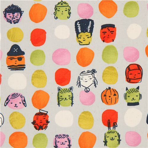 Tissu Cotton and Steel gris, visages en costumes d'Halloween, pois multicolores Tissu