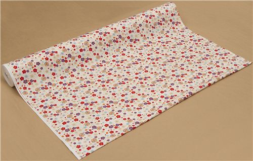 off-white flower poplin fabric par Kokka 3