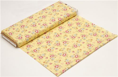 pretty yellow flower fabric from the USA by Riley Blake 3