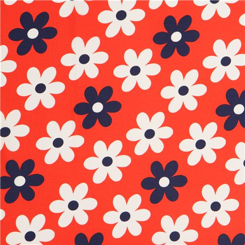 roter Michael Miller Stoff mit wei�-blauen Blumen 2