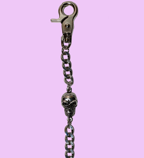 schwarze Geldbörse mit vielen bunten Totenköpfen - Geldbörsen