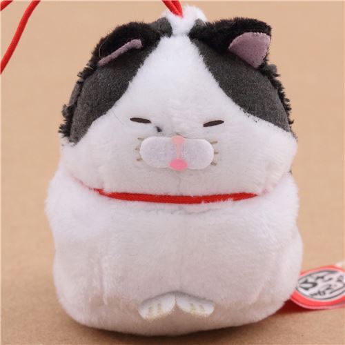 Petit Chat Blanc Et Gris Fonce Puchimaru En Peluche Avec Une Dragonne Rouge Modes4u