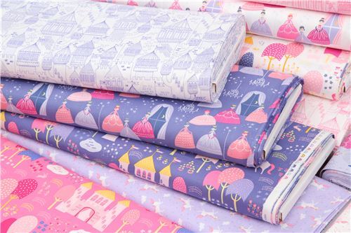 Fat Quarter (50 x 56 cm) - white Moda fabric with pink castle towers 4